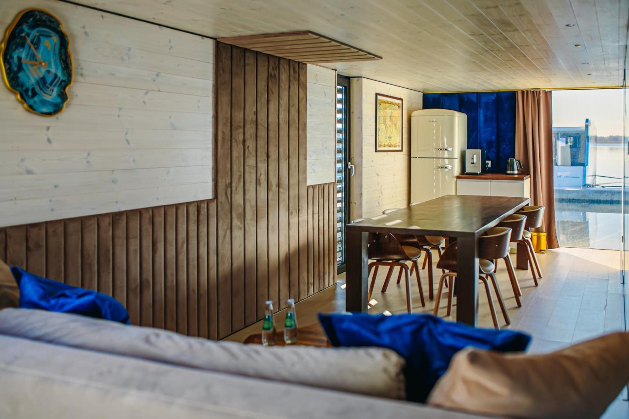 Grand Ht Houseboats - Domki Na Wodzie - Sauna, Jacuzzi, Kominek Mielno  Quarto foto