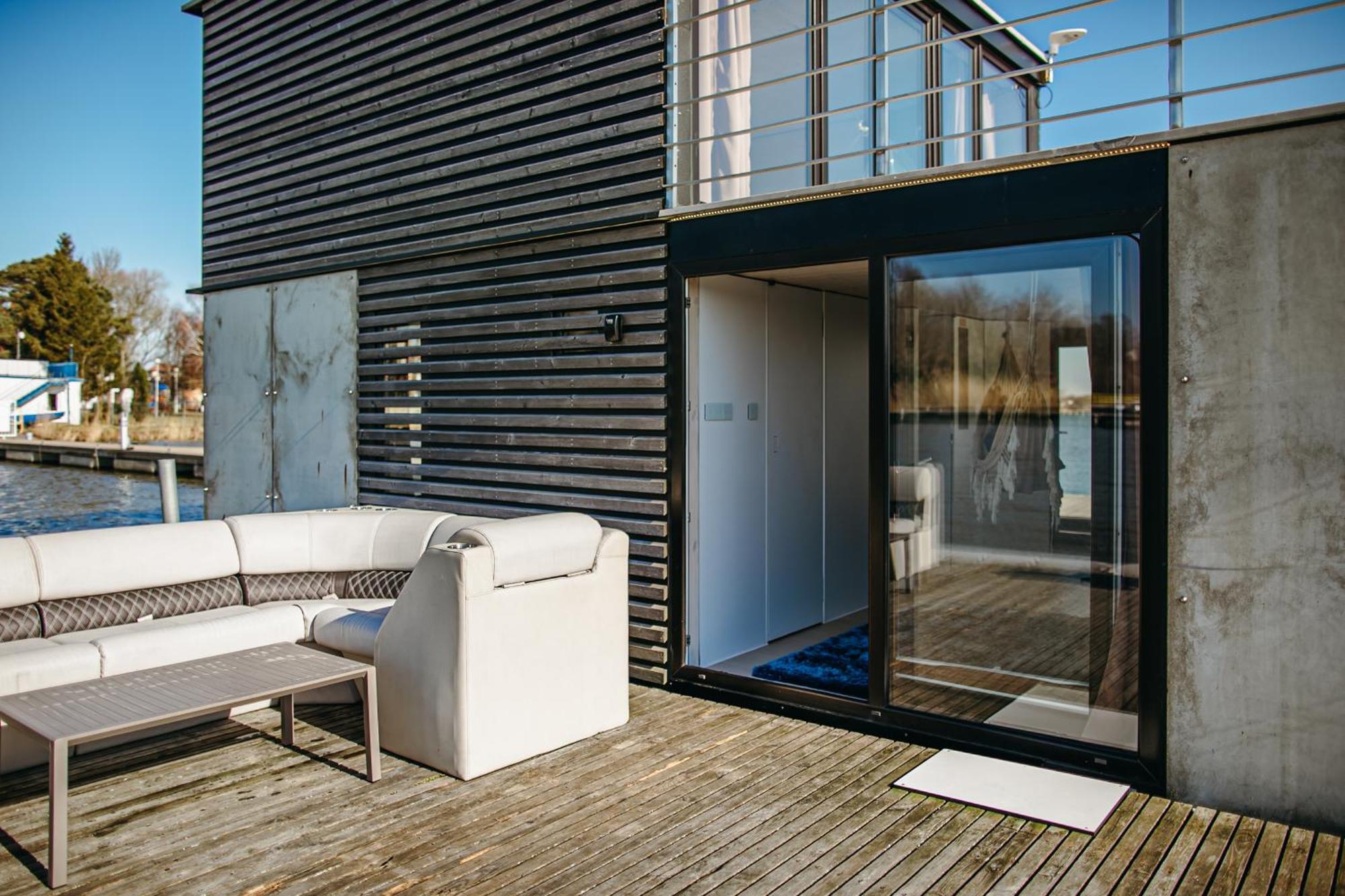Grand Ht Houseboats - Domki Na Wodzie - Sauna, Jacuzzi, Kominek Mielno  Quarto foto
